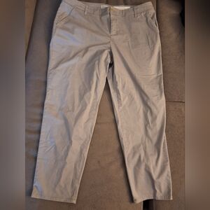 Liz Claiborne Classic Twill Crop Pants Silver Screen Grey Size 14 NWT